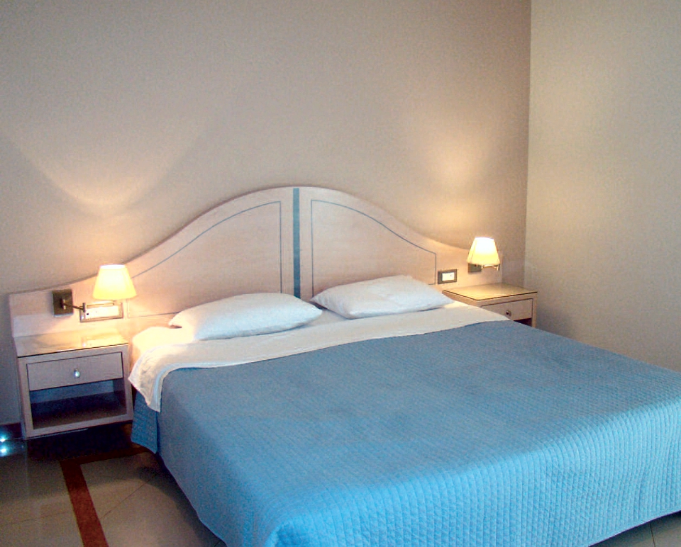 Poseidon Aparthotel