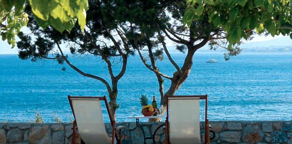 Paraktio Beach Studios